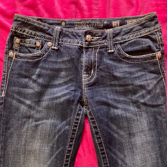 Miss Me jeans with zebra jewels. Altered size 28x 30 inseam. Dark blue like new - Picture 1 of 2